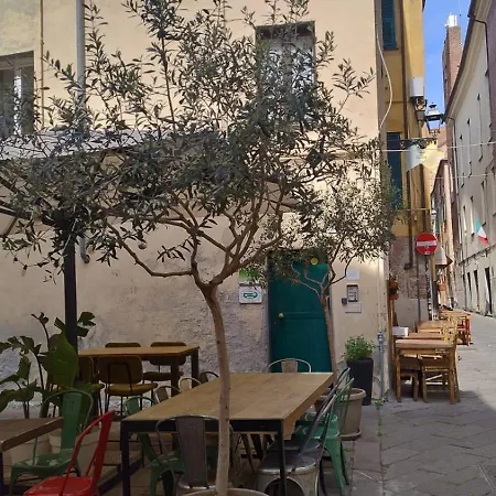 Apartment Casa L'ulivo *